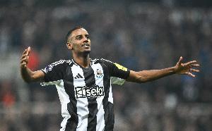 欧洲杯直播-TA：伊萨克即将回到纽卡训练，他此前一直在皇家社会训练